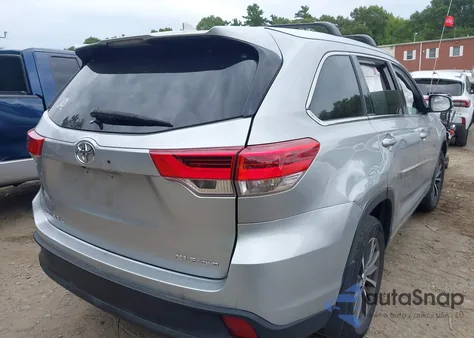 2018 Toyota Highlander Xle from USA, damaged, VIN 5TDJZRFH2JS872951